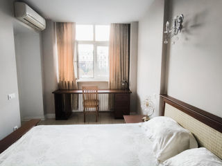 Apartament cu 2 camere, 65 m², Centru, Chișinău foto 9