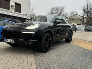 Porsche Cayenne foto 4