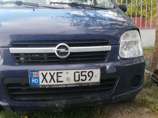 Opel Agila foto 8