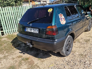 Volkswagen Golf foto 2