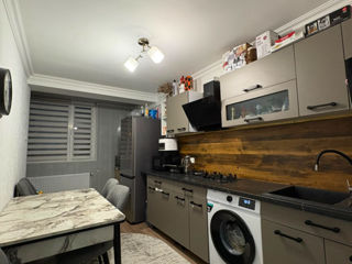 2-комн. кв., 58 м², 5/5 эт.