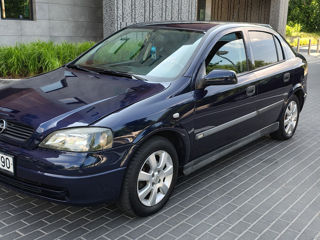Opel Astra фото 0