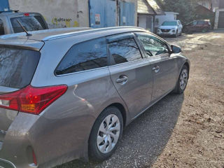 Toyota Auris foto 3