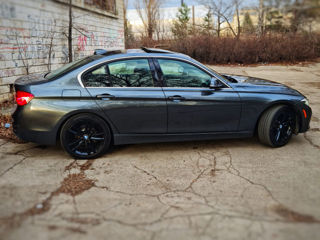 BMW 3 Series foto 4