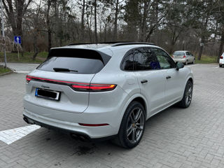 Porsche Cayenne foto 4