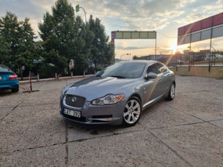 Jaguar XF foto 1