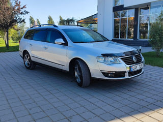 Volkswagen Passat foto 2