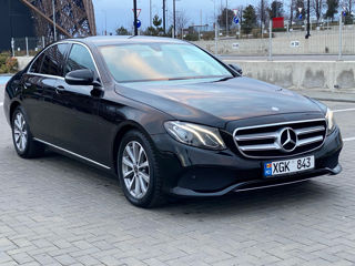 Mercedes E-Class foto 3