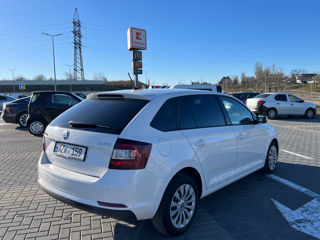 Skoda Rapid foto 4