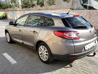 Renault Megane foto 2