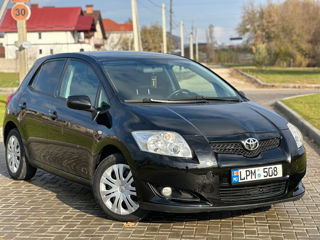 Toyota Auris foto 2