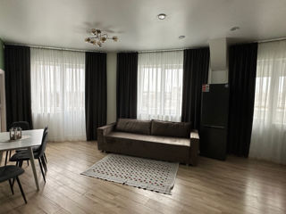 Apartament cu 2 camere, 77 m², Poșta Veche, Chișinău foto 3