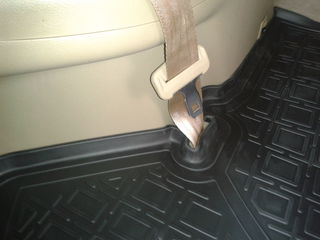 До10%Reducere-автомобильные коврики. covorase din poliuretan pentru interior si portbagaj."Unidec" foto 2