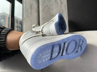 Nike Air Jordan 1 Retro High x Dior Women's foto 10