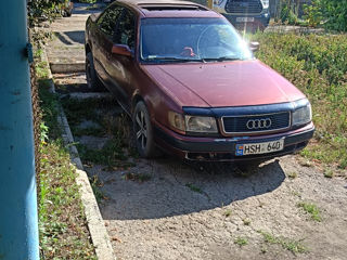 Audi 100 foto 4