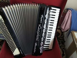 Acordeon original nou Lucchini foto 4