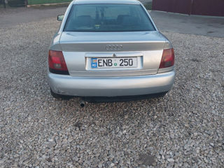 Audi A4 foto 9