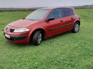 Renault Megane foto 2