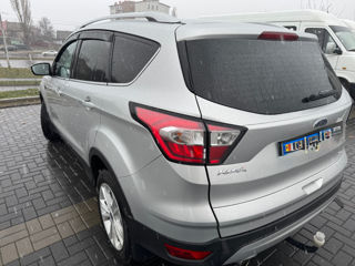 Ford Kuga foto 4