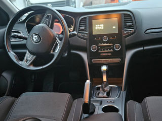 Renault Megane foto 3