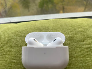 Оригинальные Наушники Apple AirPods Pro 2 2024 foto 2