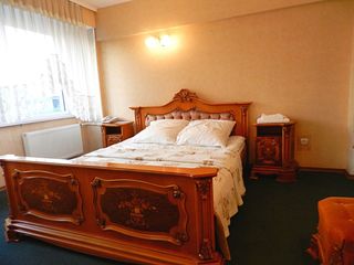 24 часа - 400 лей, hotel 24/24 foto 1