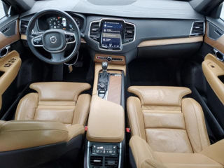 Volvo XC90 foto 8