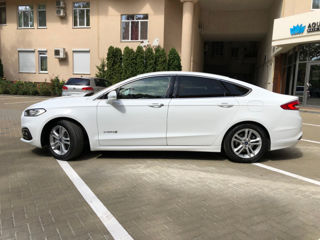 Ford Mondeo foto 6