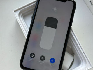 iPhone 11 64GB Black foto 7