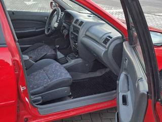 Mazda 323 foto 7