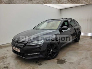 Skoda Superb foto 9