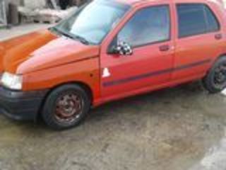 Renault Clio foto 4