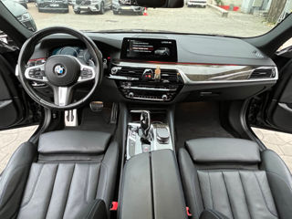 BMW 5 Series foto 9