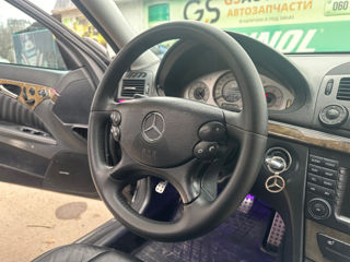 Mercedes E-Class foto 10