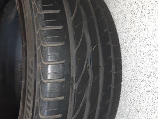 R16 205 55 Bridgestone foto 2