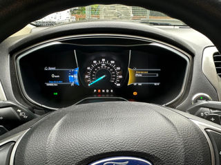 Ford Fusion foto 6