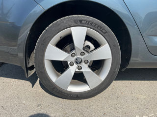 R17 Skoda original + Pilot Sport 4 225/45R17