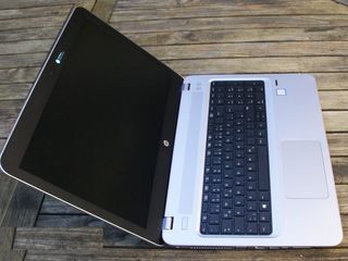 HP ProBook 15, intel core i7 7500, 8gb ram ddr4,матрица full hd ips, ssd 256 + hdd / 300euro foto 2