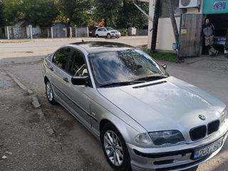 BMW 3 Series foto 2