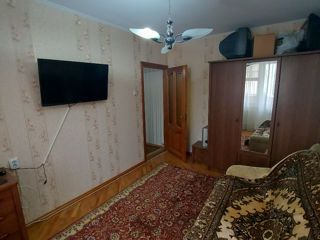 Apartament cu 2 camere, 52 m², Botanica, Chișinău foto 4