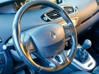 Renault Grand Scenic foto 6