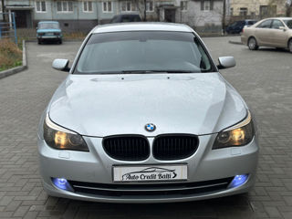 BMW 5 Series foto 4