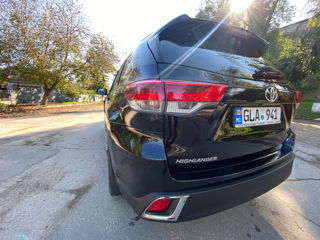 Toyota Highlander foto 5