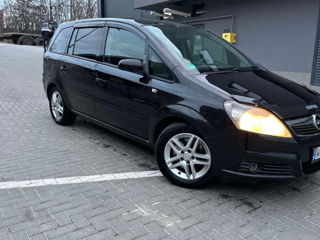 Opel Zafira foto 6