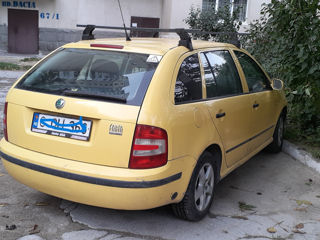 Skoda Fabia foto 2