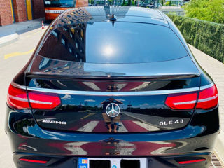 Mercedes GLE Coupe foto 1