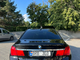 BMW 7 Series foto 5