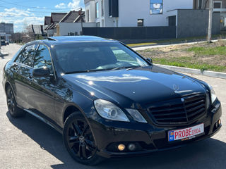 Mercedes E-Class foto 1