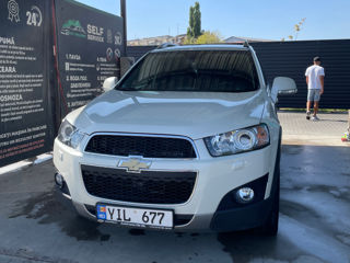 Chevrolet Captiva foto 2