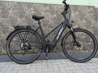 KTM Cento 10Plus